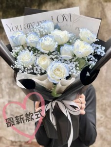 情人節系列  ［極緻罕有］12支裝厄瓜多爾冰藍玫瑰花束*預訂*