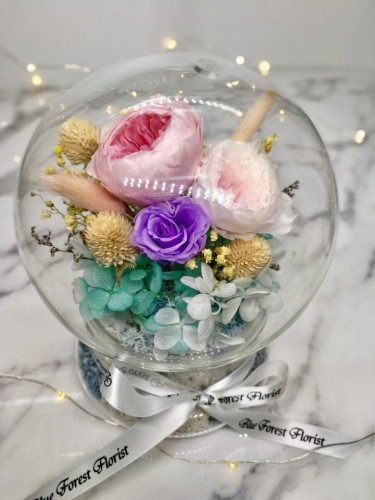 *幸福水晶球系列 *玻璃罩玫瑰保鮮花（粉紅Garden Rose）*可免費刻上名或祝福字句