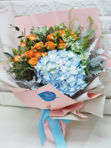 田園風格*鑽石玫瑰配荷蘭秀球花束