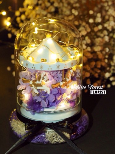 情人節系列  保鮮•愛系列 *發光旋轉音樂木馬保鮮花（紫色）*可免費刻上名或祝福字句