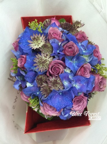 荷蘭紫繡球配紫玫瑰花球