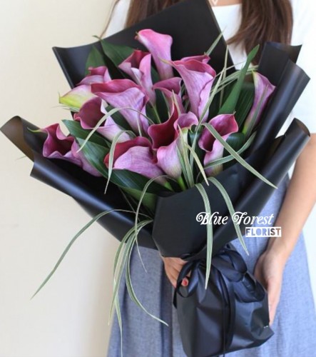 荷蘭紫色馬蹄蘭簡約花束